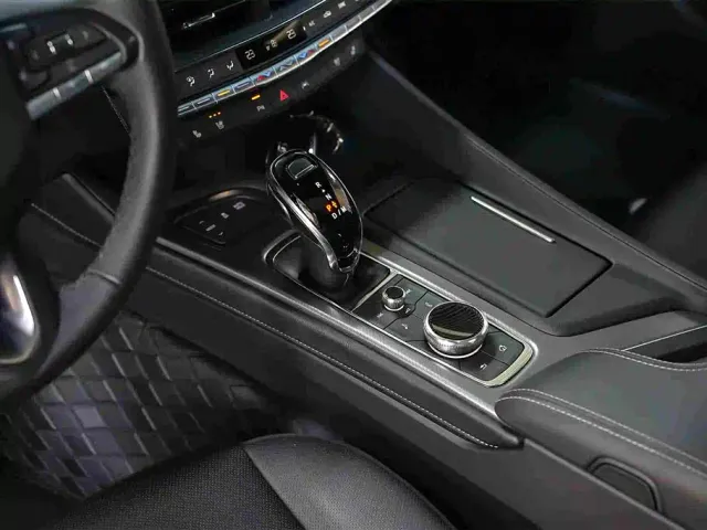 Cadillac CT5 — Фото автомобиля 7