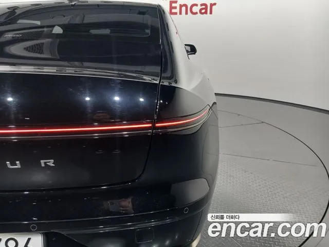 Hyundai Grandeur GN7 — Фото автомобиля 8