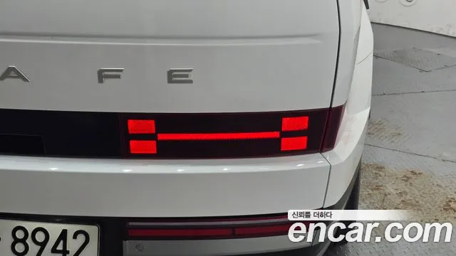 Hyundai Santa Fe MX5 — Фото автомобиля 8