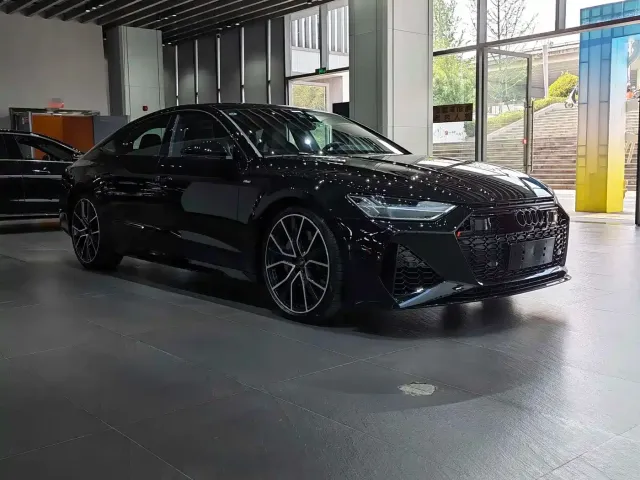 Audi A7 — Фото автомобиля 3
