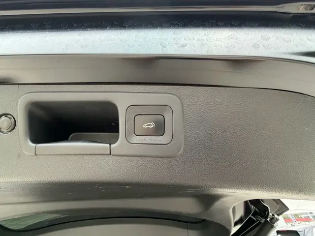 GAC Trumpchi GS8 — Фото автомобиля 19
