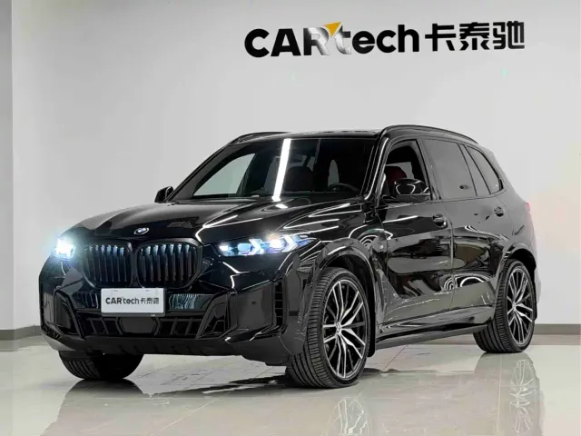 Фотография автомобиля — BMW X5