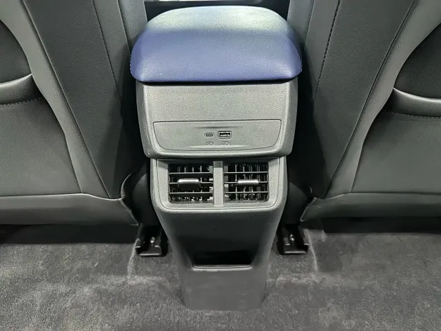 Chevrolet Equinox Plus — Фото автомобиля 7