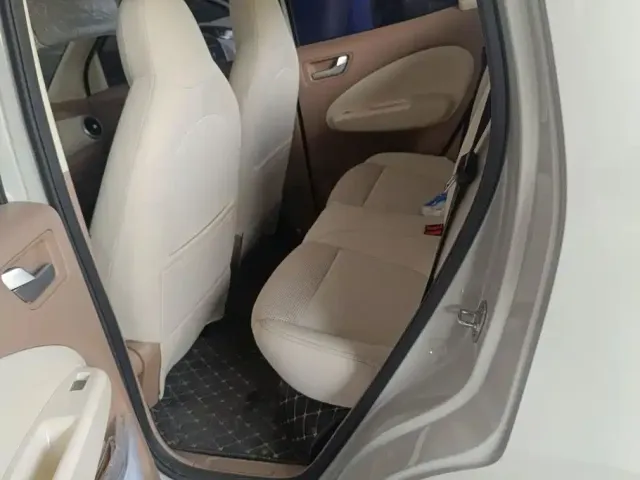 Wuling Hongguang Mini EV — Фото автомобиля 11