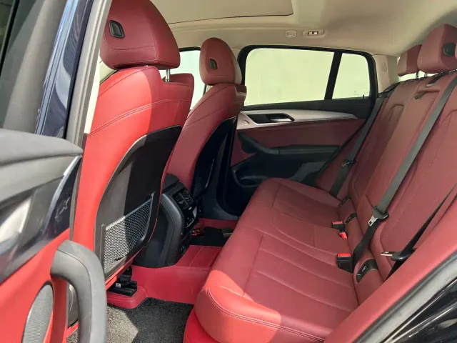 BMW X4 — Фото автомобиля 10