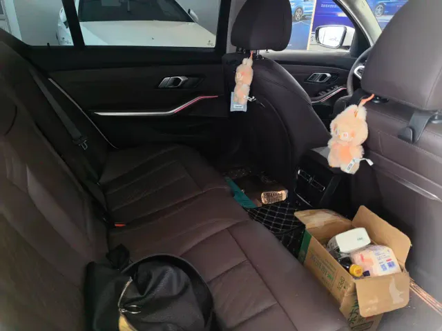 BMW 3 Series — Фото автомобиля 11