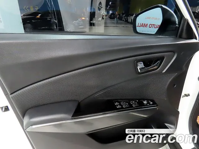 KG_Mobility_Ssangyong TIBOLI Very New Tivoli Бензин 1.5 2WD — Фото автомобиля 17