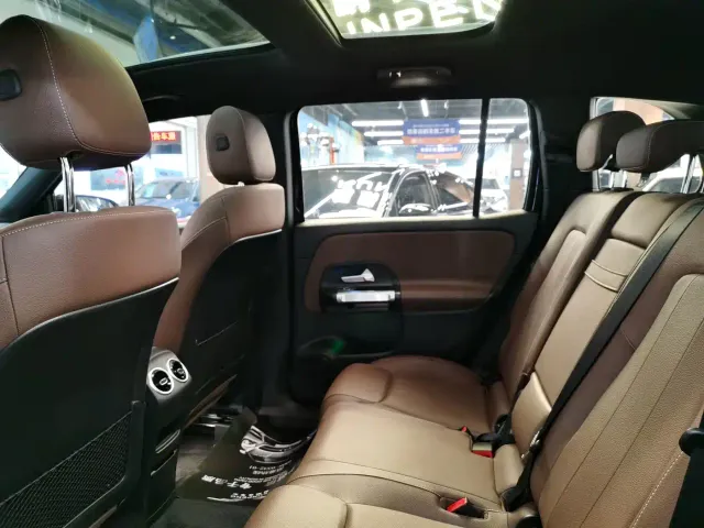 Mercedes-Benz GLB-Class — Фото автомобиля 13
