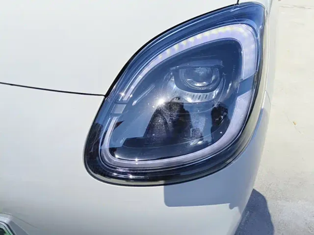 Wuling Hongguang Mini EV — Фото автомобиля 23