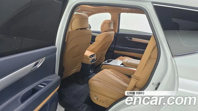 Genesis GV80 2.5T Бензин AWD — Фото автомобиля 12