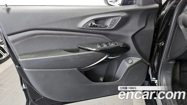 ChevroletGMDaewoo Trax Trax Кроссовер — Фото автомобиля 24