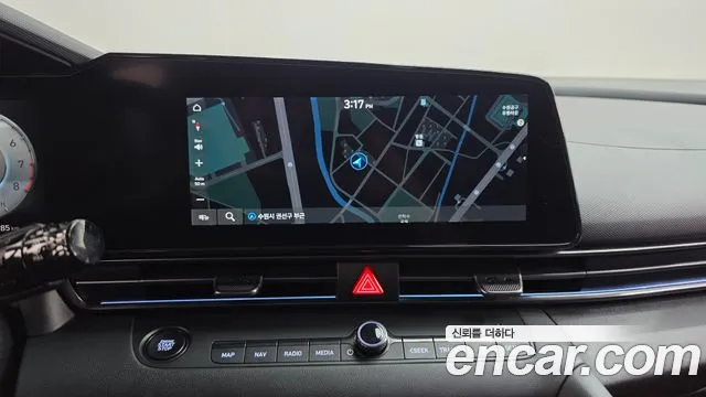 Hyundai Avante CN7 — Фото автомобиля 12
