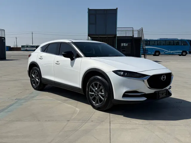 Mazda CX-4 — Фото автомобиля 3