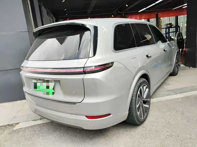 Li Auto L9 — Фото автомобиля 3
