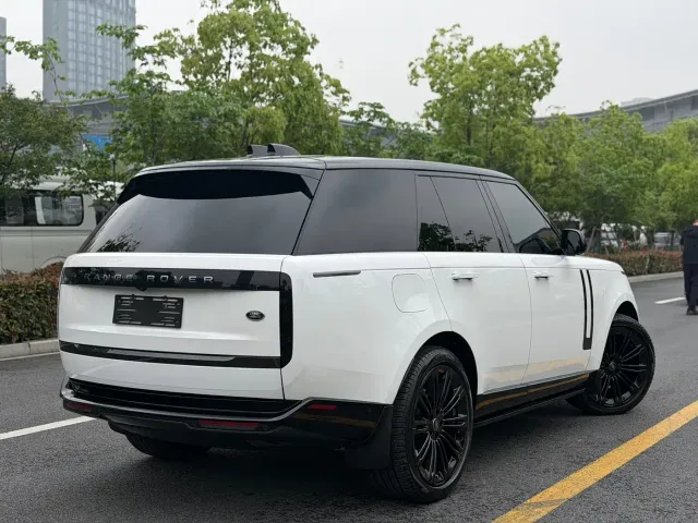 Land Rover Range Rover — Фото автомобиля 15