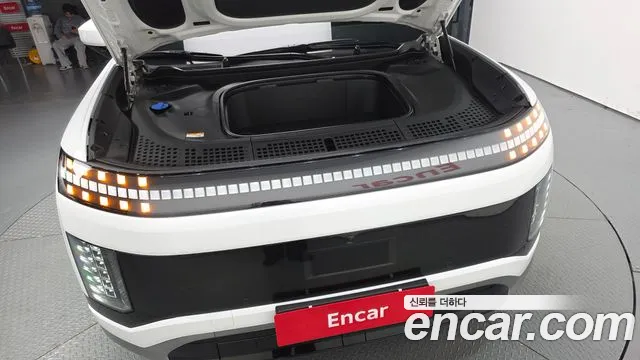 Hyundai Ioniq 9 — Фото автомобиля 9