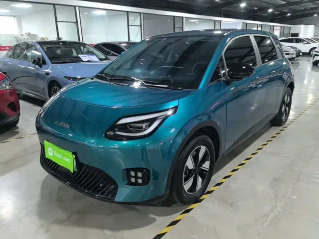 Фотография автомобиля — GAC Aion UT