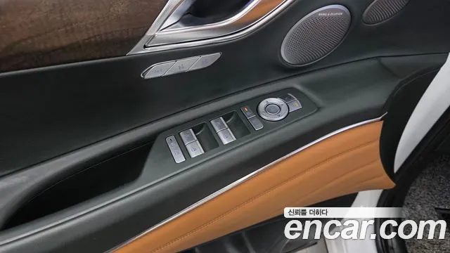 Genesis GV80 — Фото автомобиля 29