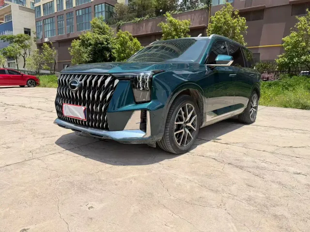 Фотография автомобиля — GAC Trumpchi GS8