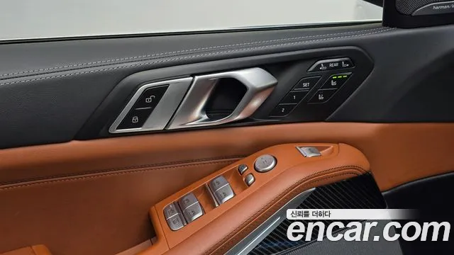 BMW X7 — Фото автомобиля 18