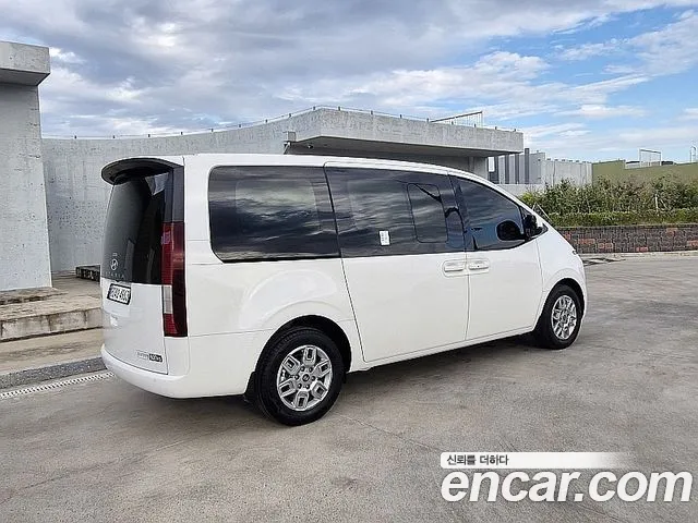 Hyundai Staria — Фото автомобиля 4