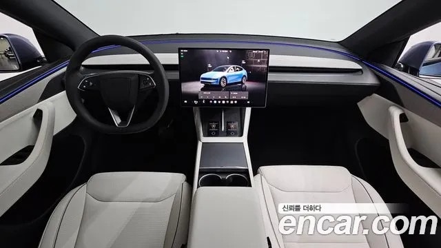 Tesla Model Y — Фото автомобиля 6