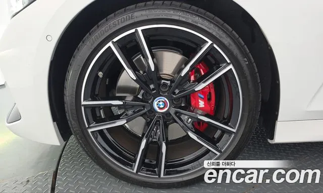 BMW 3 Series — Фото автомобиля 5