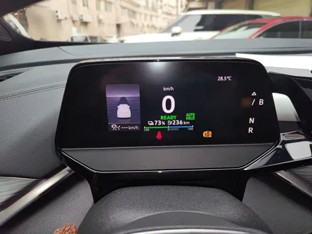 Volkswagen ID.4 Crozz — Фото автомобиля 3