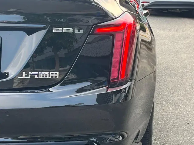 Cadillac CT5 — Фото автомобиля 21
