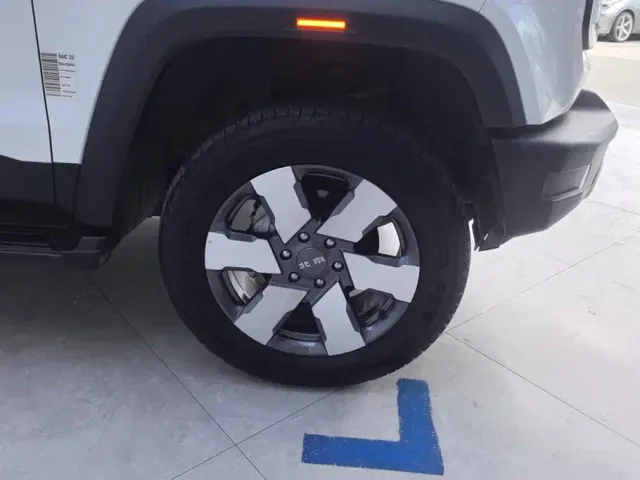 BAIC BJ40 — Фото автомобиля 6