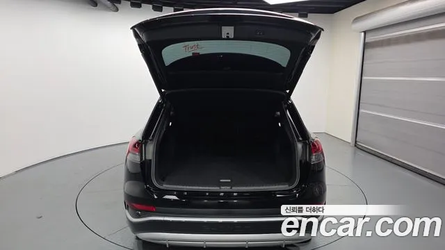 Audi Q4 e-tron — Фото автомобиля 20