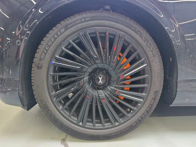 Xpeng G9 — Фото автомобиля 5