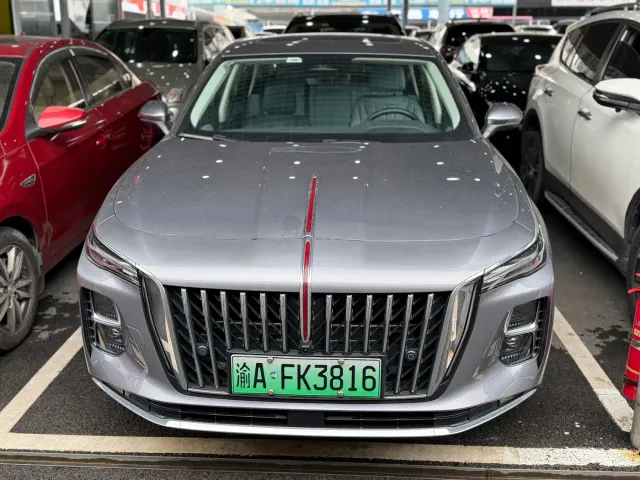 Hongqi H5 PHEV — Фото автомобиля 2