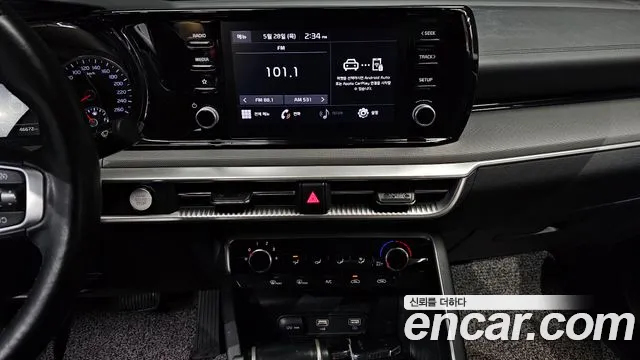 Kia K5 K5 3 поколение 2.0 LPI(Для проката) — Фото автомобиля 13