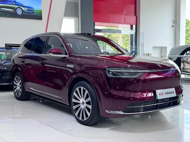 Aito M7 — Фото автомобиля 3