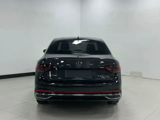 Volkswagen Sagitar — Фото автомобиля 5