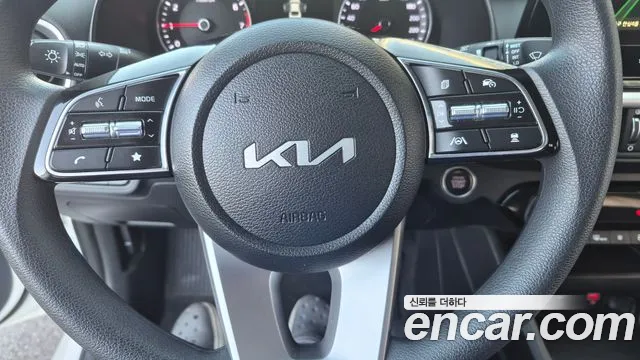Kia K3 2nd Gen — Фото автомобиля 9