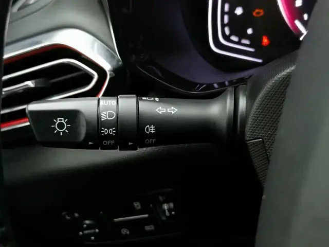 Changan Oushang X5 — Фото автомобиля 21