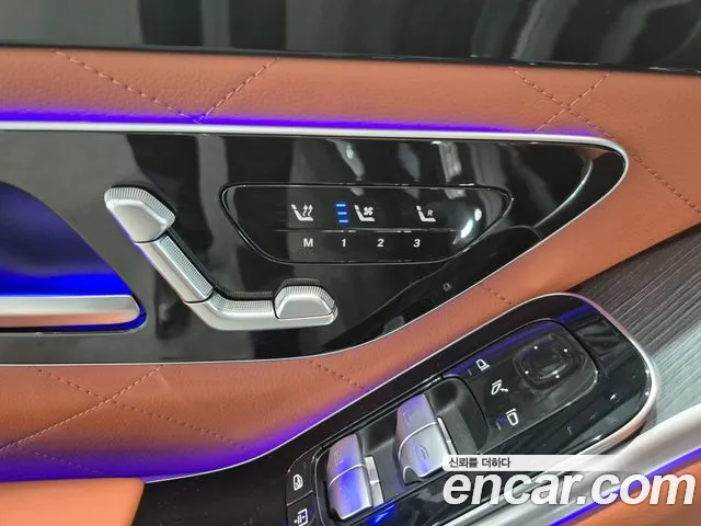 Mercedes-Benz S-Class — Фото автомобиля 13