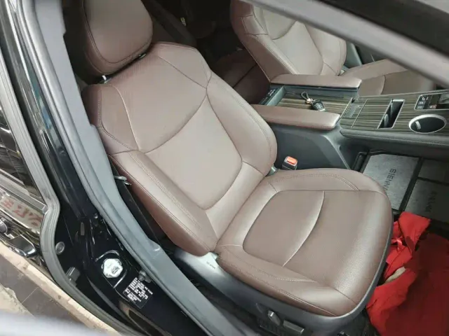 Toyota Sienna — Фото автомобиля 24