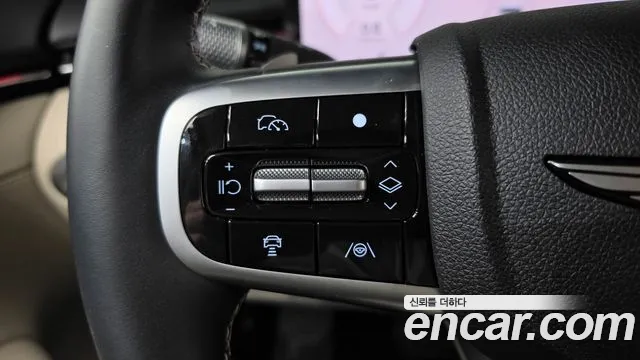 Genesis GV70 — Фото автомобиля 21