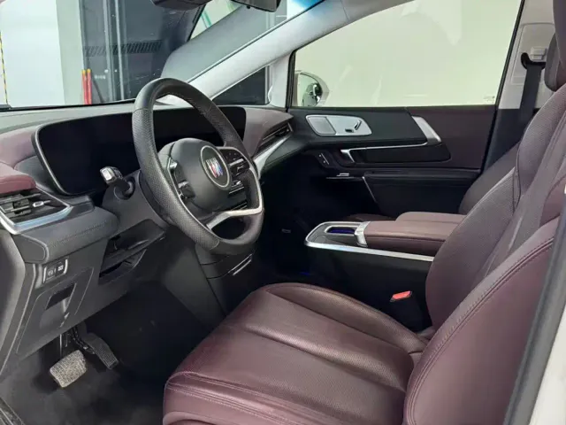 Buick Century — Фото автомобиля 8