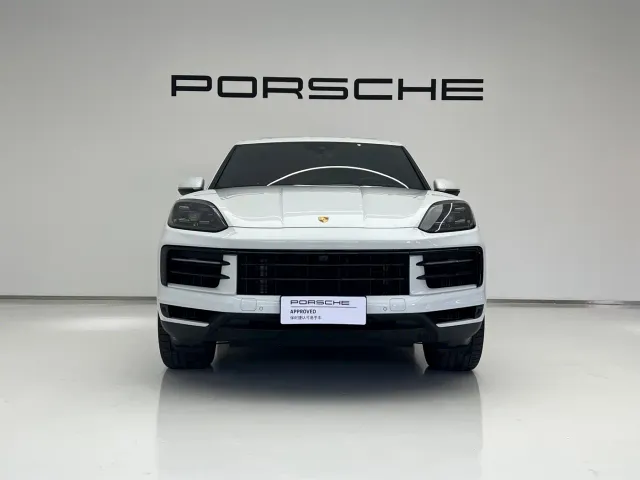 Porsche Cayenne — Фото автомобиля 2