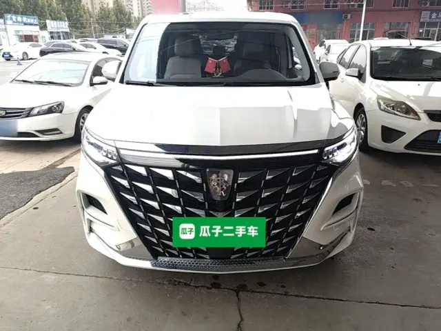 Roewe iMAX8 — Фото автомобиля 2