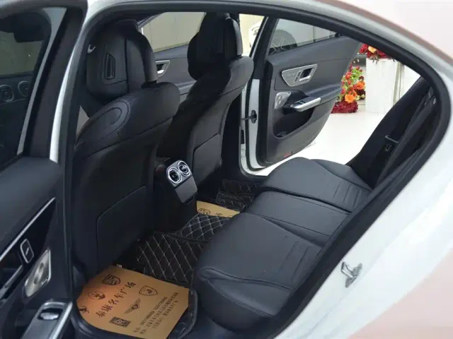 Mercedes-Benz C-Class — Фото автомобиля 5