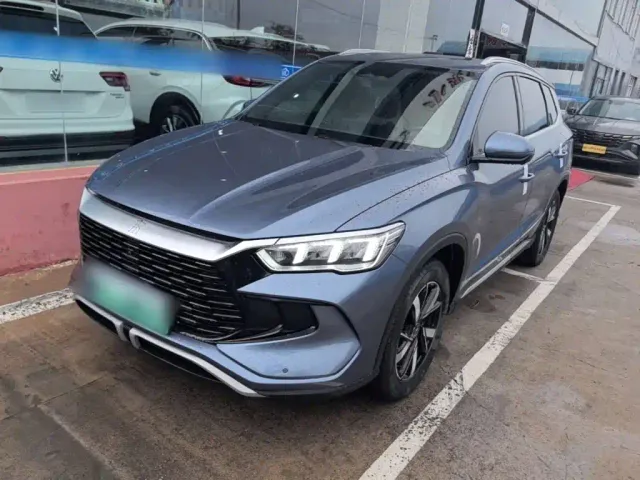 Фотография автомобиля — BYD Song Pro