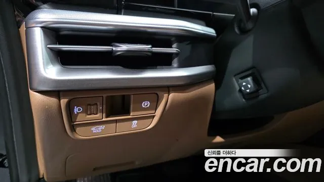 Hyundai Grandeur GN7 — Фото автомобиля 24