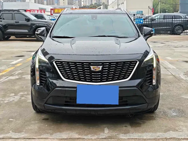 Cadillac XT4 — Фото автомобиля 2