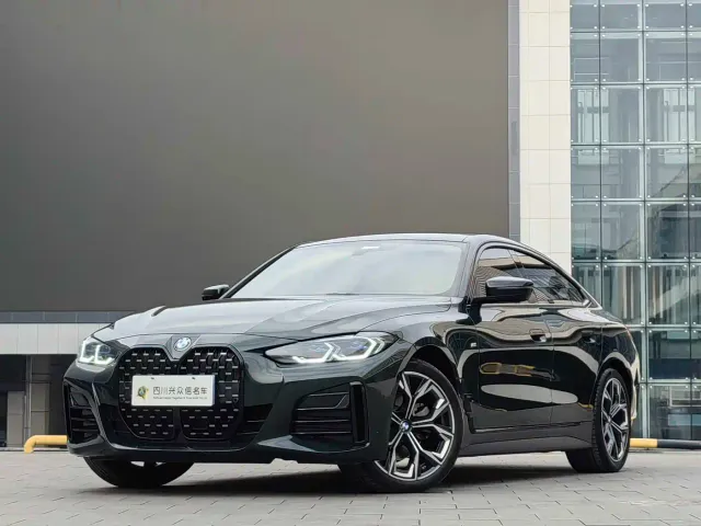 Фотография автомобиля — BMW 4 Series