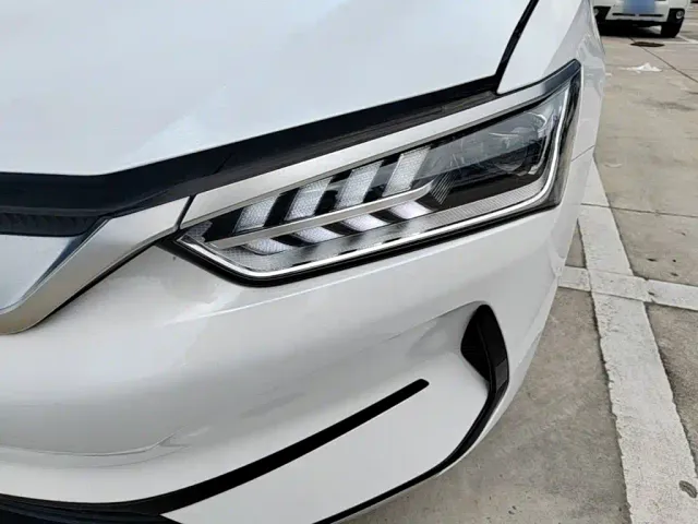 BYD Qin PLUS — Фото автомобиля 23